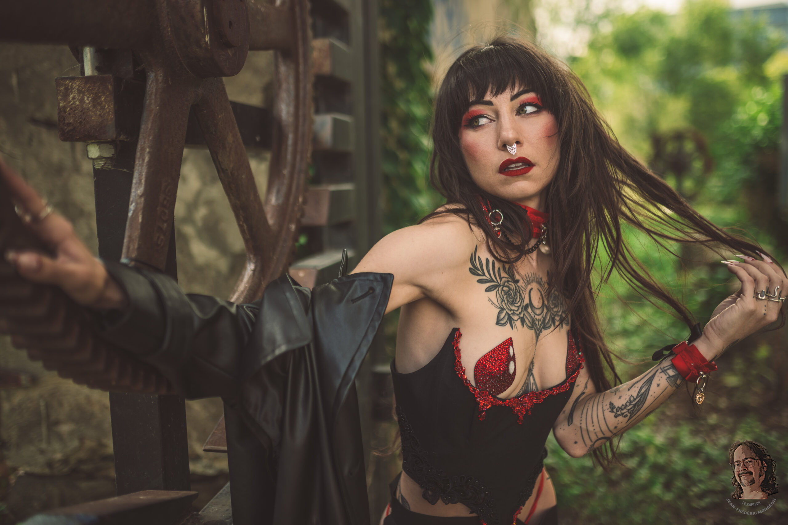 Miss B. – Apparition industrielle